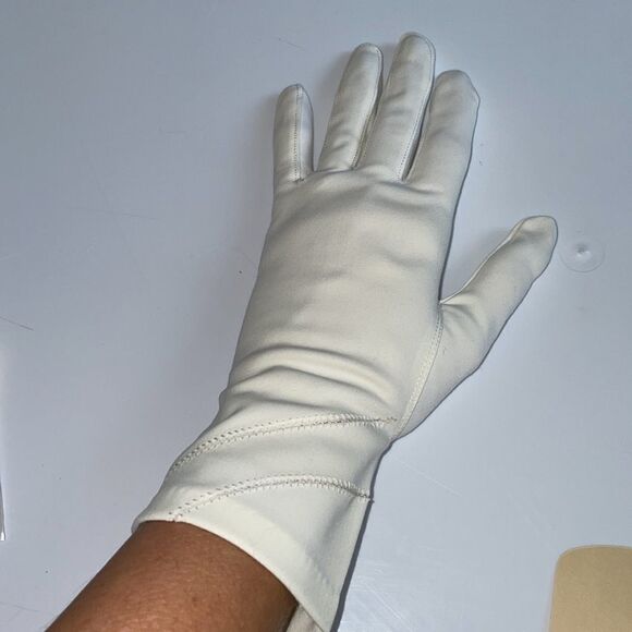 Vtg new in packaging Kayser white nylon gloves - Picture 5 of 6